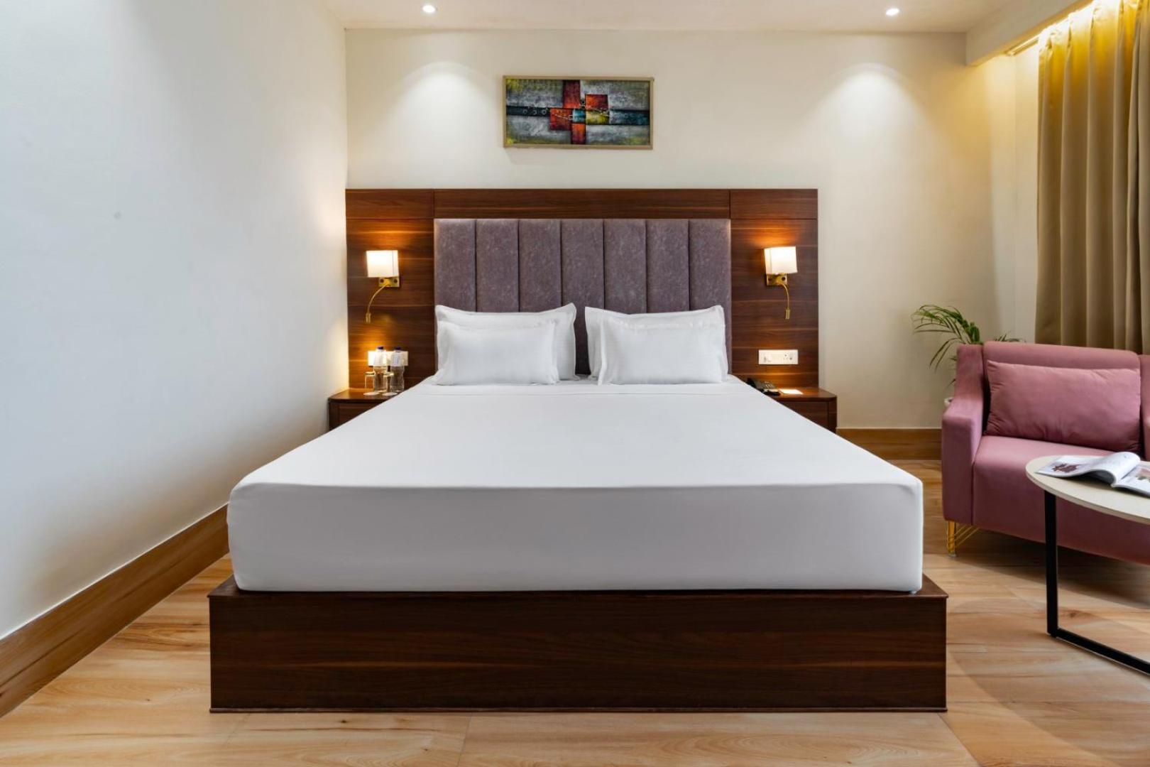 Clarks Inn Suites Agra Near Tajmahal Екстериор снимка